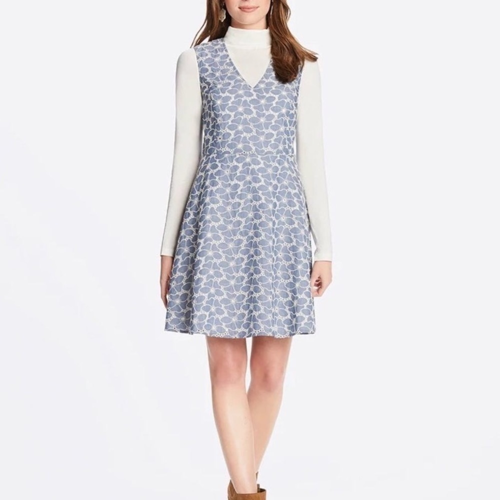 Draper James Love Circle Embroidered Chambray Sleeveless Dress Size 2